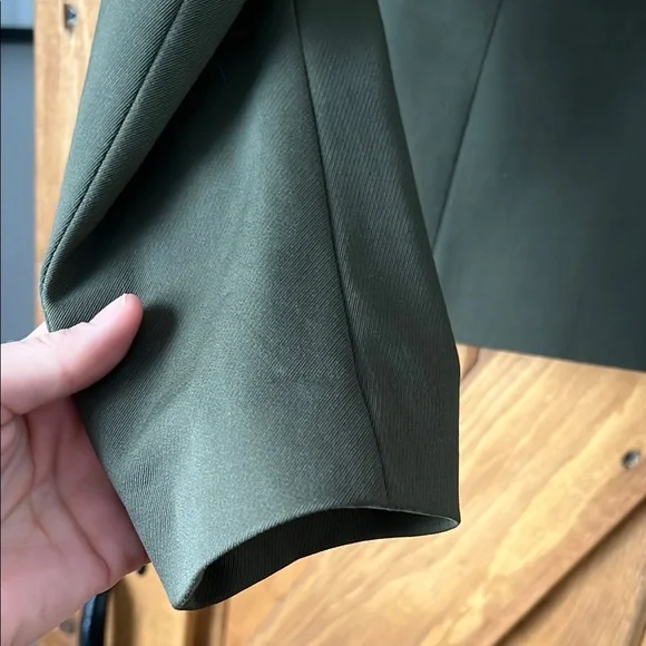 Theory  Women's Olive Blazer - Picture 10 of 13